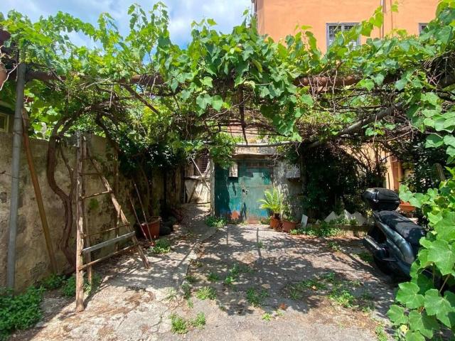 Appartamento in vendita di 84 m² in Via Cirillo