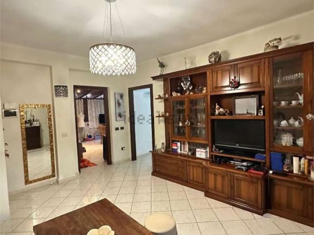 Appartamento in vendita di 84 m² in Via Conte Federico