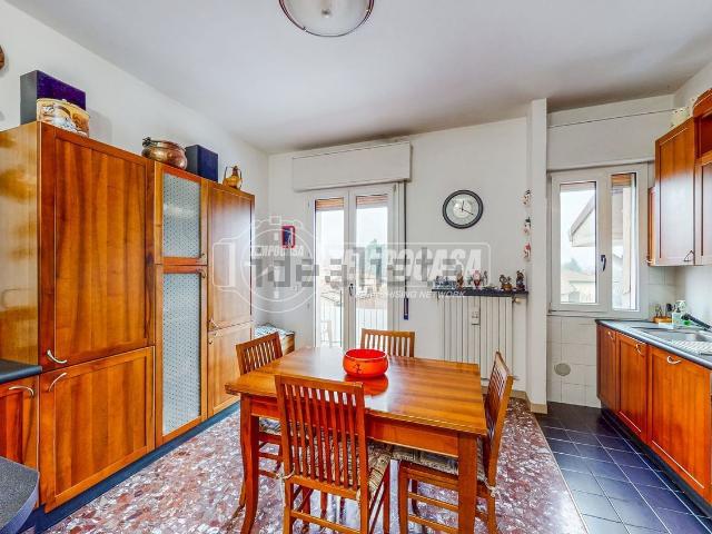 Appartamento in vendita di 84 m² in Via Claudia, 2093