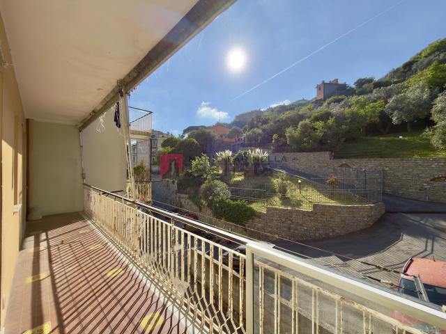 Appartamento in vendita di 84 m² in Via della Mimosa, 65