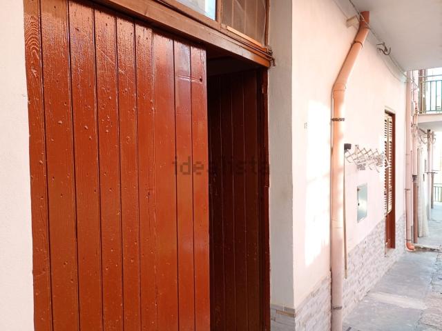 Appartamento in vendita di 84 m² in Via della Regione, 61