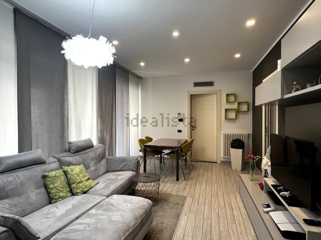 Appartamento in vendita di 84 m² in Via Donghi