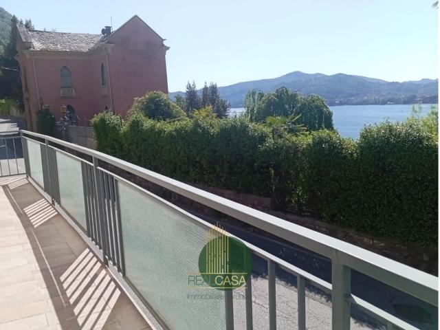 Appartamento in vendita di 84 m² in Via E. Caronti, 74