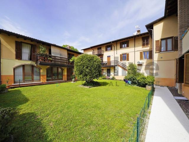 Appartamento in vendita di 85 m² in Via G. Garibaldi, 71