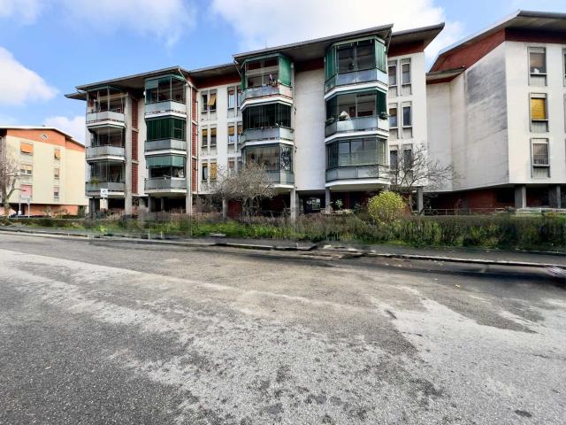 Appartamento in vendita di 84 m² in Via Giovanni Giolitti, 10