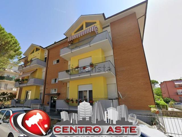 Appartamento in vendita di 84 m² in Via Giosuè Carducci