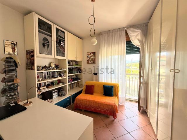 Appartamento in vendita di 84 m² in Via Giulio Pastore, 19