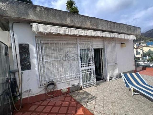 Appartamento in vendita di 84 m² in Via Guardiola Vecchia, 36