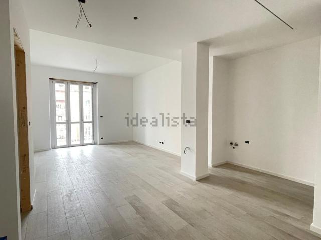 Appartamento in vendita di 84 m² in Via Guido Reni, 219