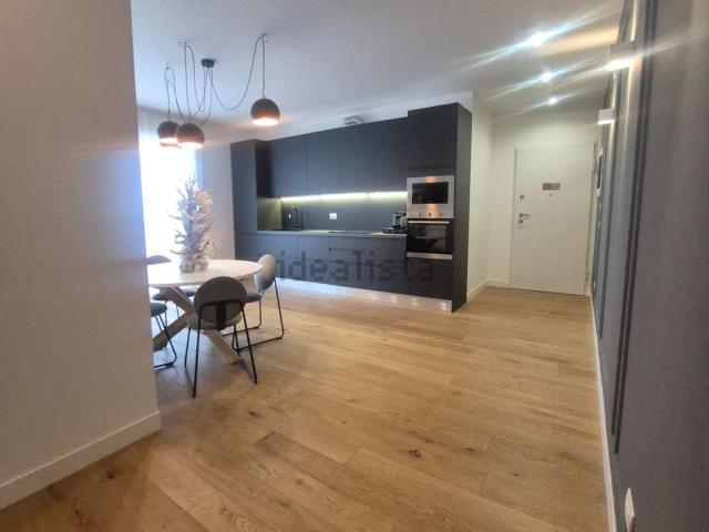Appartamento in vendita di 84 m² in Via Italica, 108