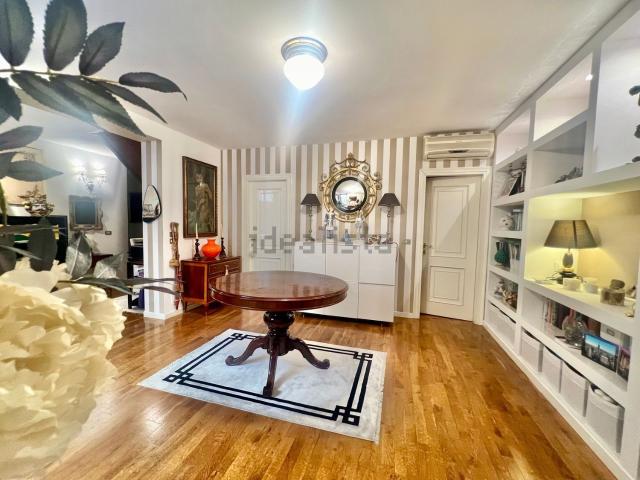 Appartamento in vendita di 84 m² in Via IV Novembre