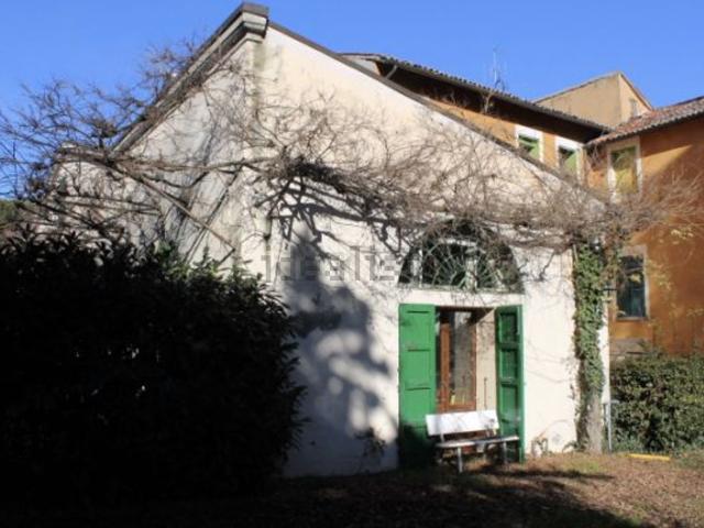 Appartamento in vendita di 84 m² in Via la Fontana, 10