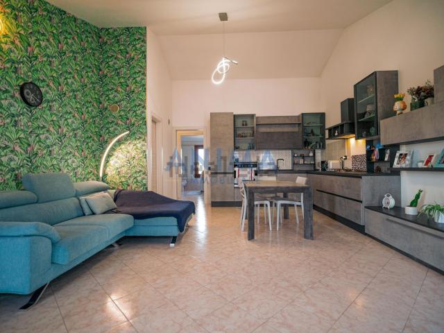 Appartamento in vendita di 84 m² in Via Marezzane di Sopra, 16