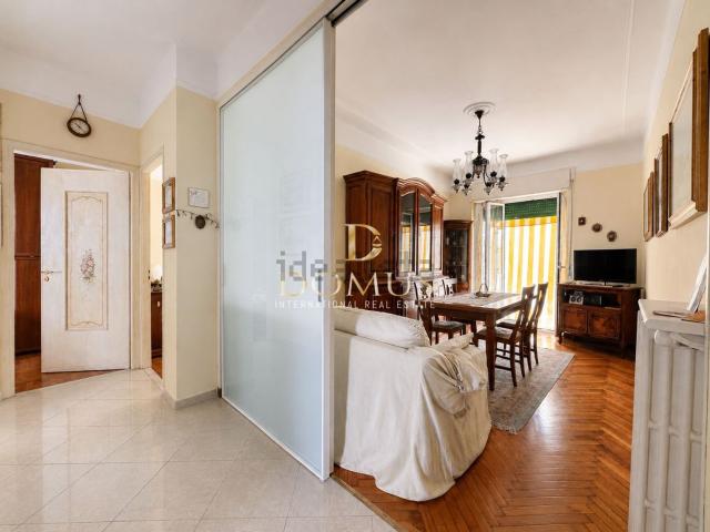 Appartamento in vendita di 84 m² in Via Michele Costanzo Astraldi, 30