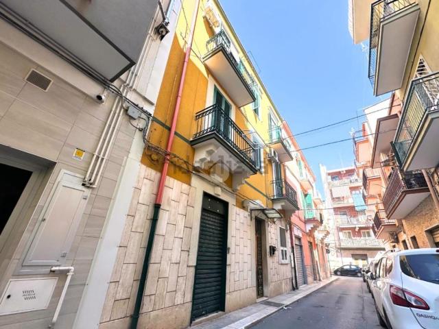 Appartamento in vendita di 84 m² in Via Padova, 43