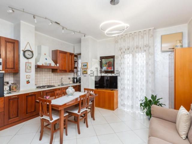 Appartamento in vendita di 84 m² in Via Pietro Cossa, 49