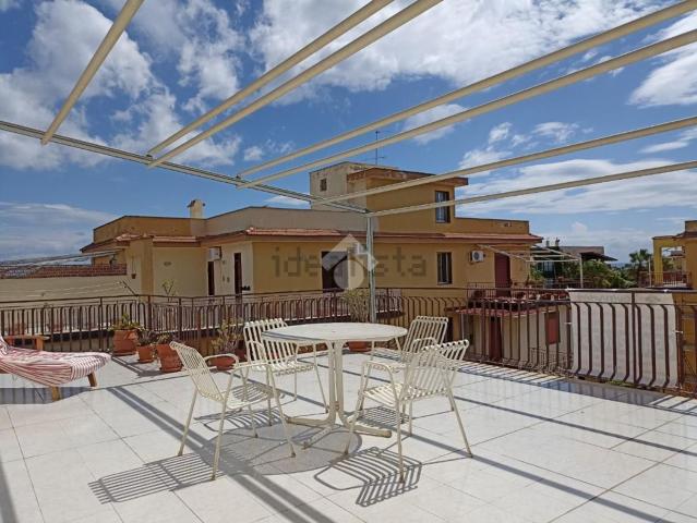 Appartamento in vendita di 84 m² in Via Porticato, 2