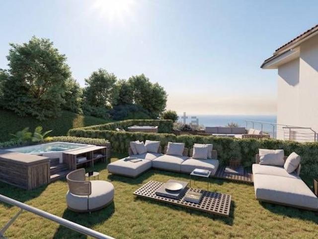 Appartamento in vendita di 84 m² in Via Privata Cazulini, 52