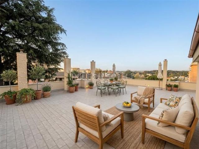 Appartamento in vendita di 84 m² in Via Rubra