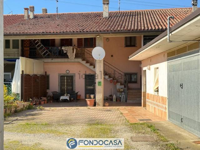 Appartamento in vendita di 84 m² in Via San Bernardo