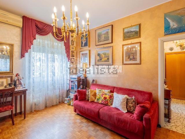 Appartamento in vendita di 84 m² in Via Salvatore Pianell, 47