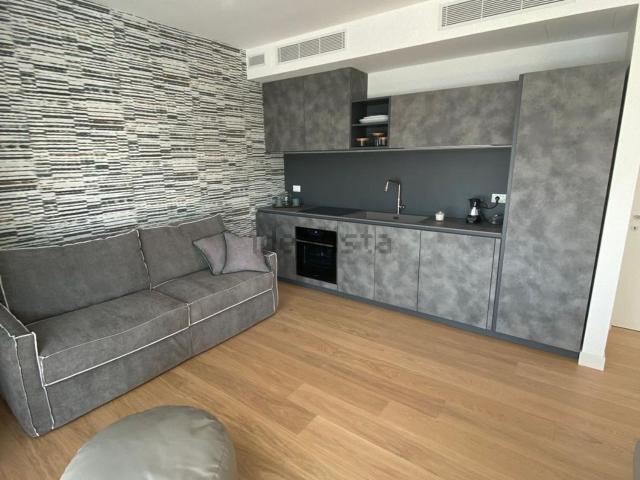Appartamento in vendita di 84 m² in Viale Giovanni Pascoli