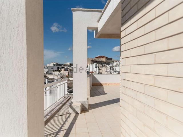 Appartamento in vendita di 84 m² in Via II Monte, 26
