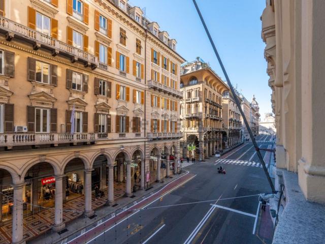 Appartamento in vendita di 854 m² in Via XX Settembre, 29