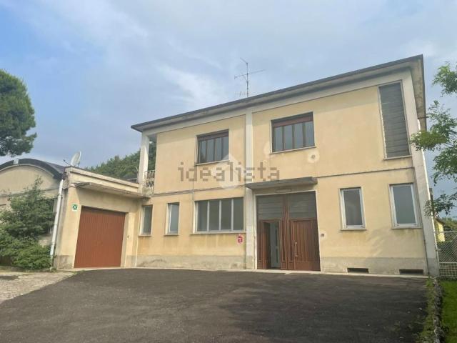Appartamento in vendita di 859 m² in Via San Rocco, 4
