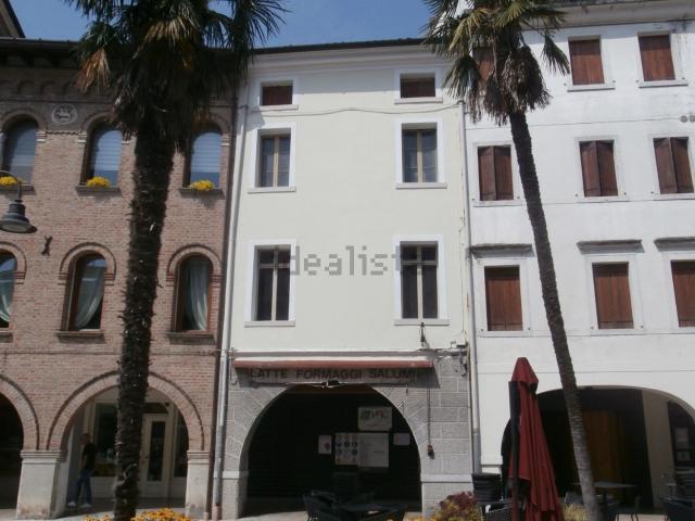 Appartamento in vendita di 85 m² in Calle Beccherie
