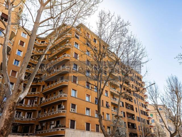 Appartamento in vendita di 85 m² in Circonvallazione Trionfale, 3