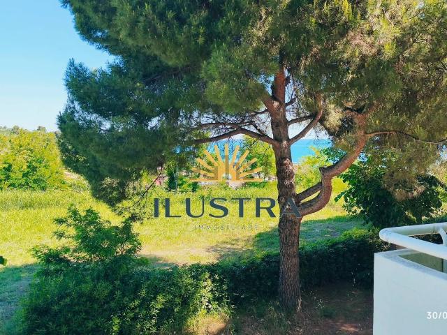 Appartamento in vendita di 85 m² in Contrada Montecantino, 90