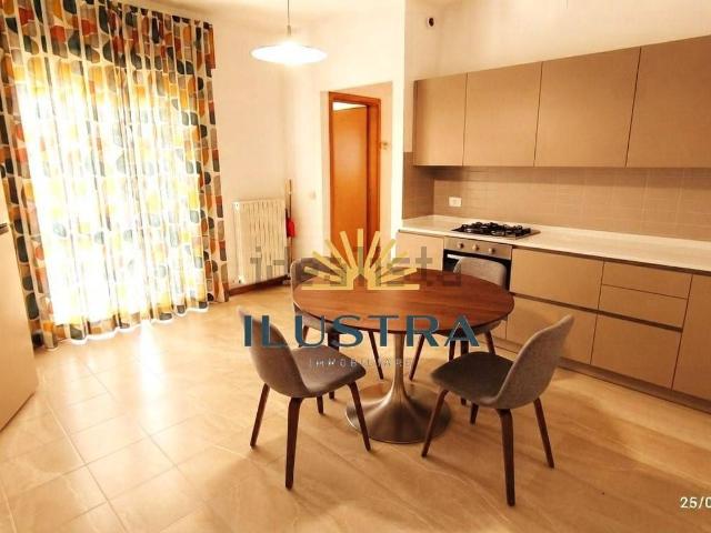 Appartamento in vendita di 85 m² in Contrada Montecatino, 93