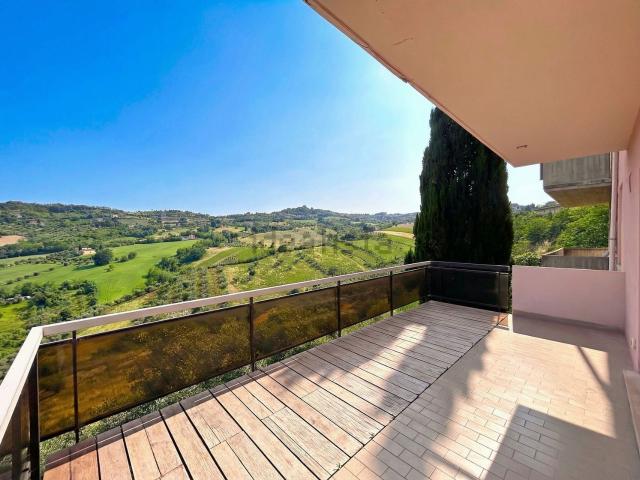 Appartamento in vendita di 85 m² in Contrada San Vincenzo, 22