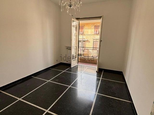 Appartamento in vendita di 85 m² in Corso Alessandro de Stefanis, 4