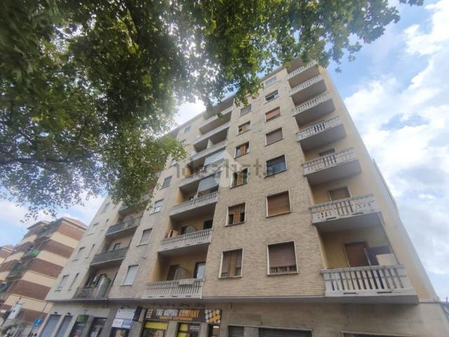 Appartamento in vendita di 85 m² in Corso Grosseto, 133
