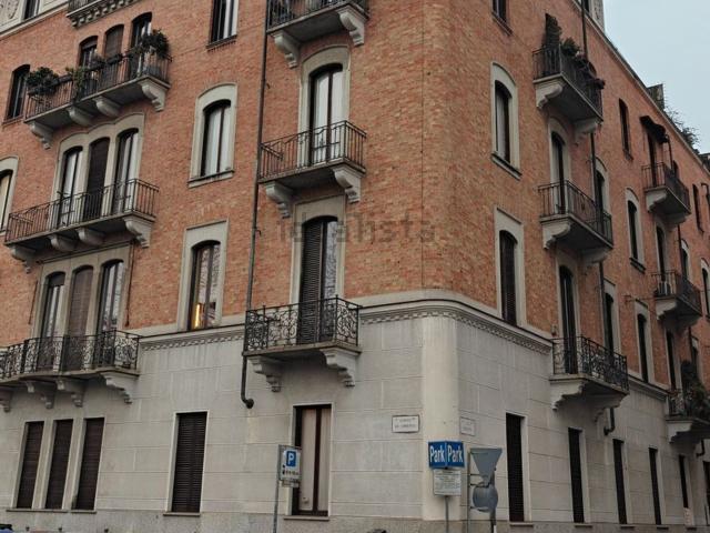 Appartamento in vendita di 85 m² in Corso Re Umberto, 21