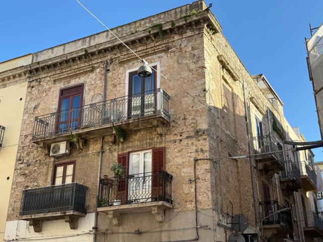 Appartamento in vendita di 85 m² in Corso VI Aprile, 198