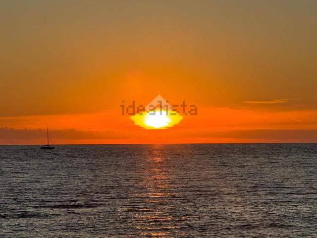 Appartamento in vendita di 85 m² in Lungomare Duca degli Abruzzi, 28