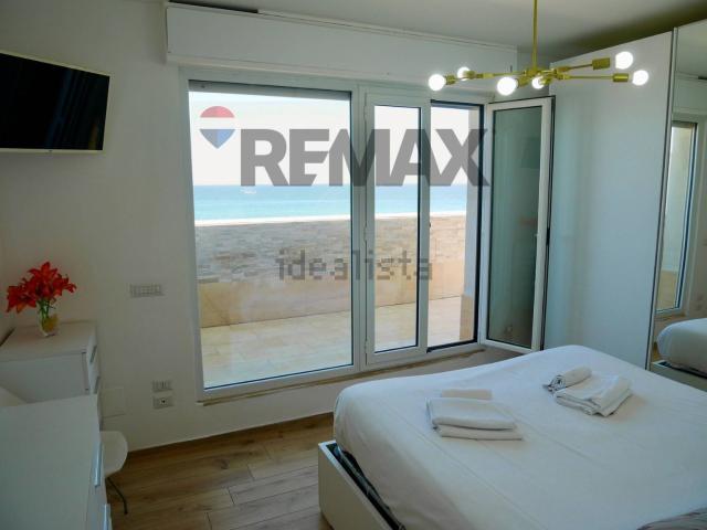 Appartamento in vendita di 85 m² in Lungomare IX Maggio, 48