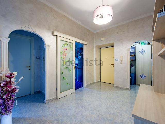 Appartamento in vendita di 85 m² in Largo Giuseppe Veratti