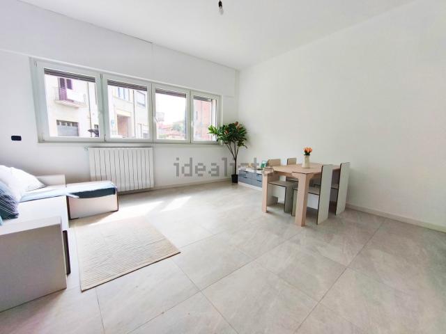 Appartamento in vendita di 85 m² in Piazza Cavour, 13