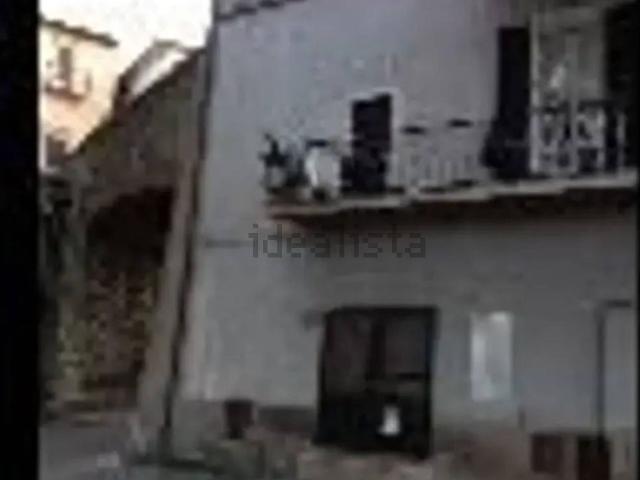 Appartamento in vendita di 85 m² in Piazza Cavour