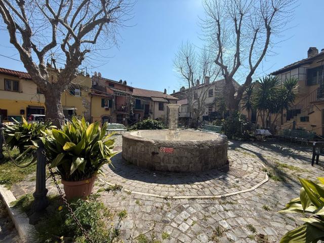 Appartamento in vendita di 85 m² in Piazza delle Carrette, 8