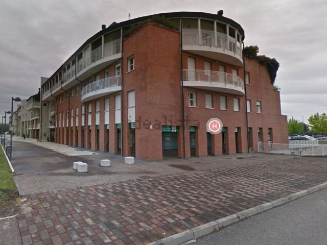 Appartamento in vendita di 85 m² in Piazza Europa Unita, 47