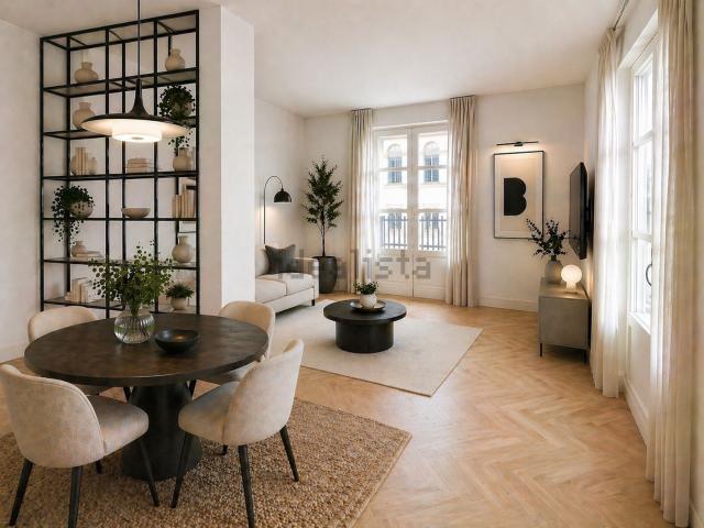 Appartamento in vendita di 85 m² in Piazza Guglielmo Marconi, 18