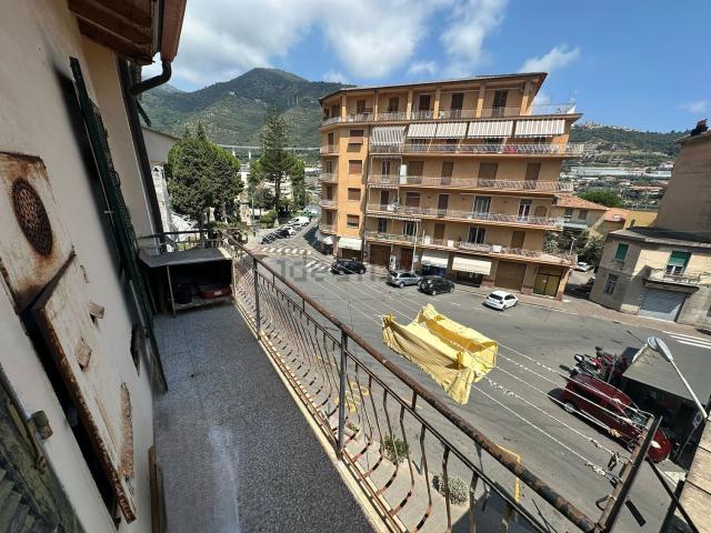 Appartamento in vendita di 85 m² in Piazza Reghezza