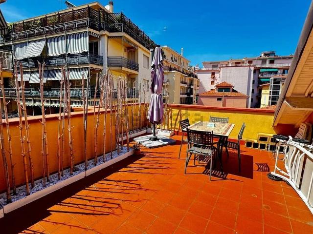 Appartamento in vendita di 85 m² in Piazzale Pian di Nave