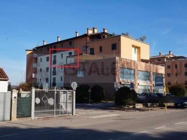 Appartamento in vendita di 85 m² in Strada Postumia, 139