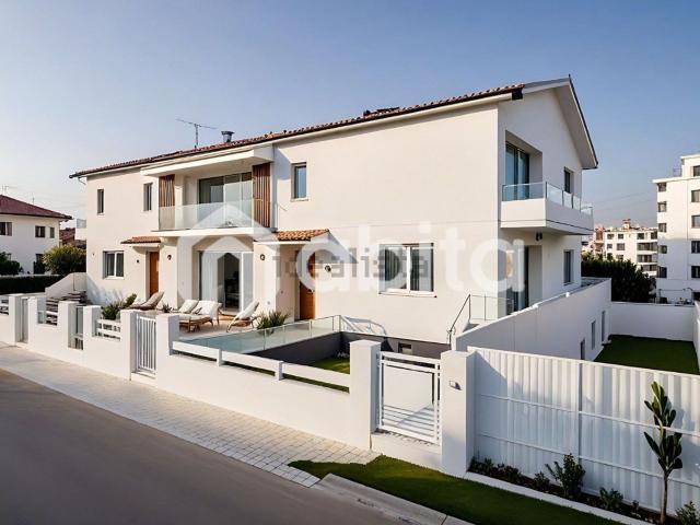 Appartamento in vendita di 85 m² in Strada Provinciale 16